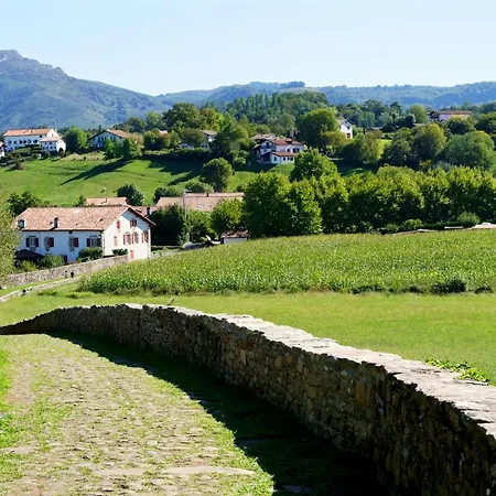 Semesterbostad Maison Aranea *